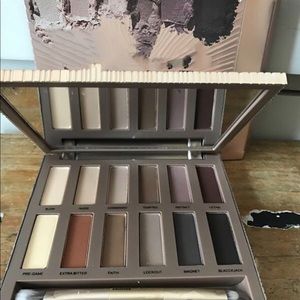 New Urban Decay Ultimate Basics palette